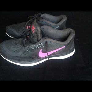 Nike flex runner